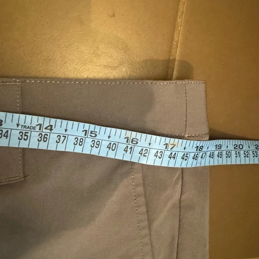 BANANA REPUBLIC Men's Gray Flat Front Golf Shorts Size 36 Pockets Outdoors